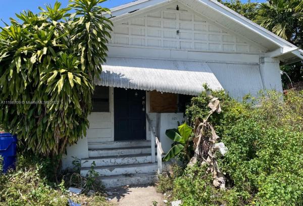 Lawrence Estates Land, 1121 NW 2nd St, Miami, Florida 33128, image 2