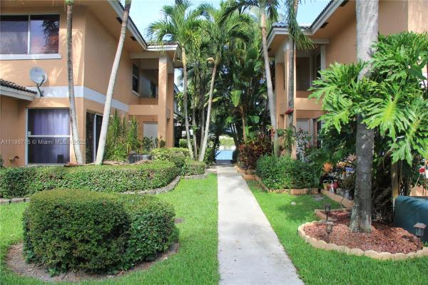 Montage By The Lake, 3271 NW 44th St #5, Oakland Park, Florida 33309, image 1