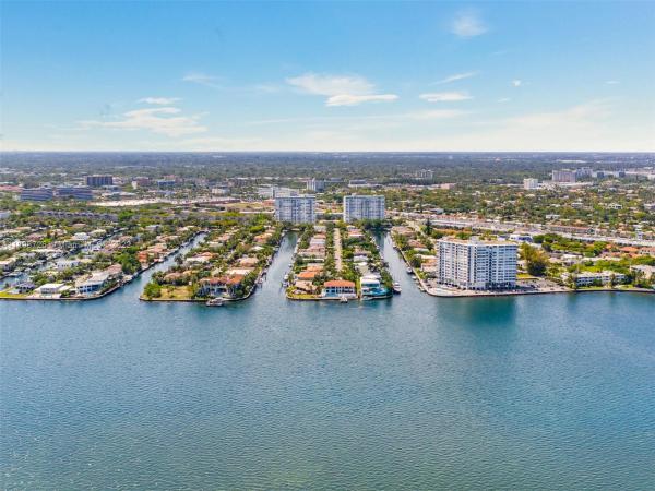 Bayview Towers North, 2150 Sans Souci Blvd #C1502, North Miami, Florida 33181, image 1