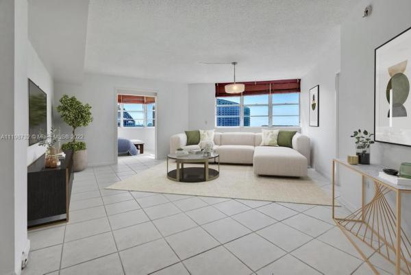 The Four Ambassadors, 801 Brickell Bay Dr #870, Miami, Florida 33131, image 2