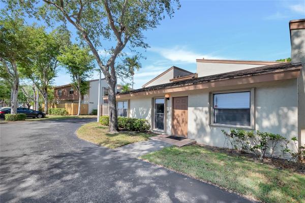 Greenglades, 11547 SW 109th Rd #26Z, Kendall, Florida 33176, image 2