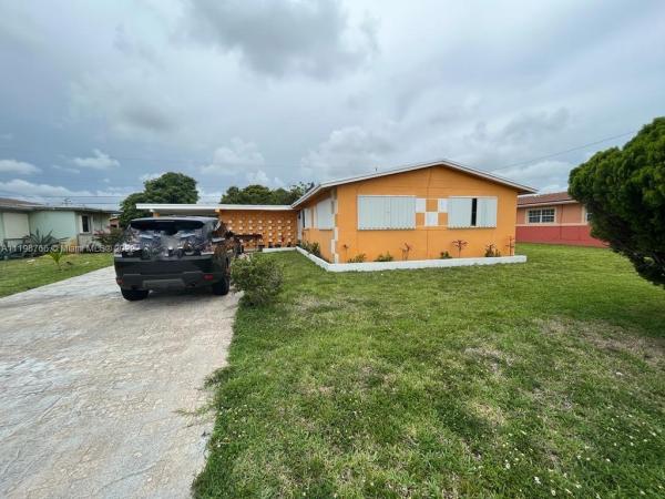 Scott Lake Manor, 17620 NW 10th Ct, Miami Gardens, Florida 33169, image 2