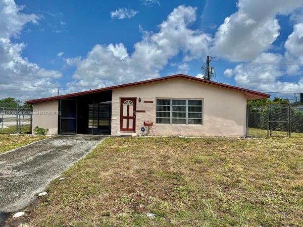 Fleetwood Manor, 6599 Roosevelt St, Hollywood, Florida 33024, image 1