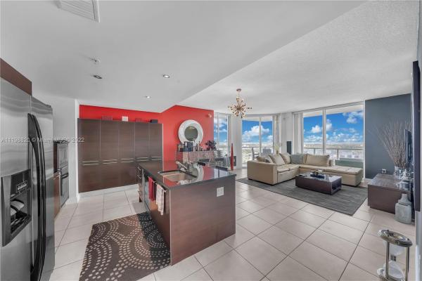 Quantum On The Bay, 1900 N Bayshore Dr #3918, Miami, Florida 33132, image 1