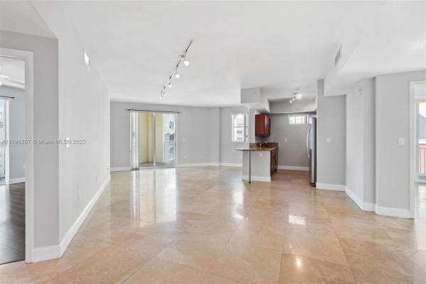 Downtown Dadeland, 7275 SW 90th St #C610, Kendall, Florida 33156, image 2