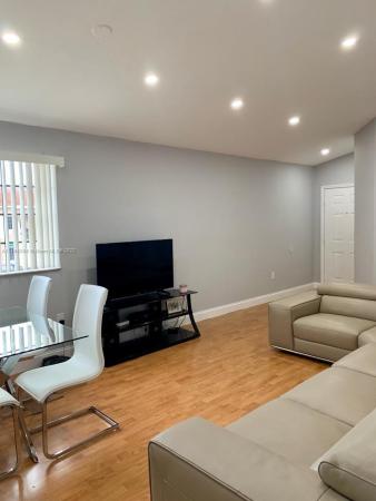 Lago Lindo Townvillas, 13125 SW 64th Ter #1102, Kendale Lakes, Florida 33183, image 1