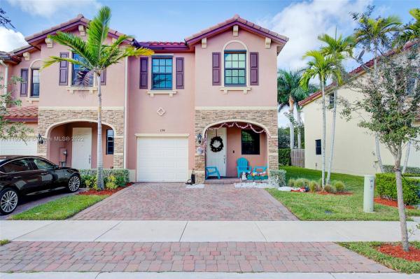 Fresno At The Vineyards, 174 SE 33rd Ter 0, Homestead, Florida 33033, image 2