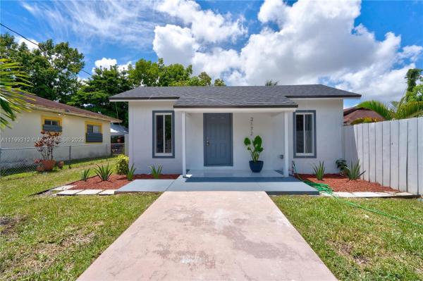 Earlington Heights, 2172 NW 49th St, Brownsville, Florida 33142, image 1
