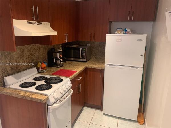Coral Gate East, 6960 NW 186th St #2-130A, Country Club, Florida 33015, image 2