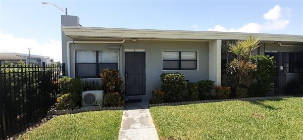 Pembroke Arms, 1845 Pembroke Rd #2-9, Hollywood, Florida 33020, image 1