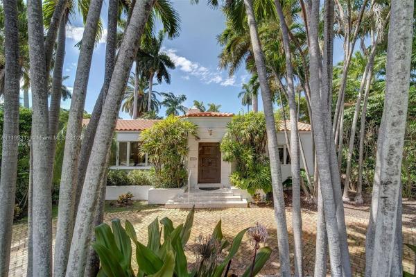 Sunset Islands, 1745 W 23rd St, Miami Beach, Florida 33140, image 1
