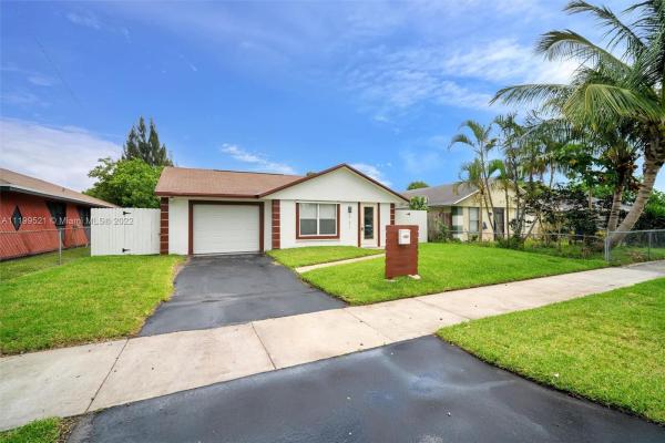 Pompano Terrace, 221 NW 15th Ct, Pompano Beach, Florida 33060, image 1