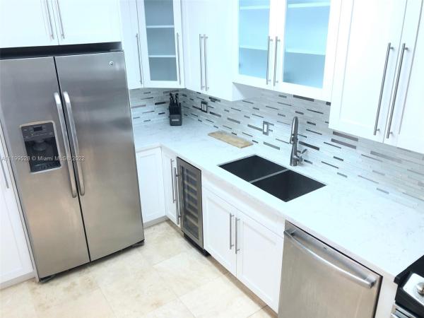 The Tides On Hollywood Beach, 3901 S Ocean Dr #4V, Hollywood, Florida 33019, image 2