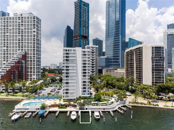 Brickell Harbour, 200 SE 15th Rd Dock 12th &, Miami, Florida 33129, image 1