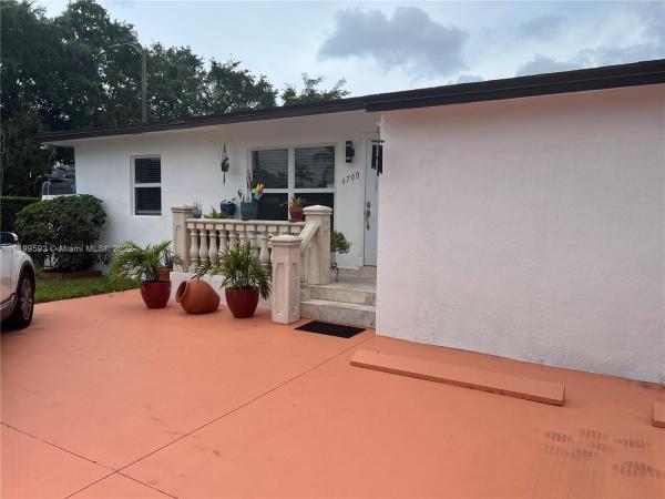 Tierra Alta, 4700 SW 3rd St, Miami, Florida 33134, image 1