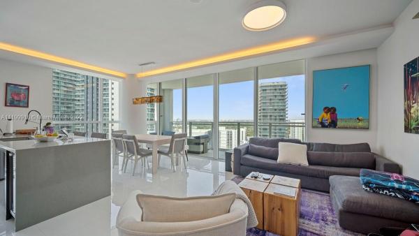 The Bond On Brickell, 1080 Brickell Ave #2701, Miami, Florida 33131, image 2