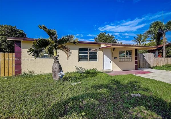 Pompano Estates, 2821 NE 3rd Ave, Pompano Beach, Florida 33064, image 1