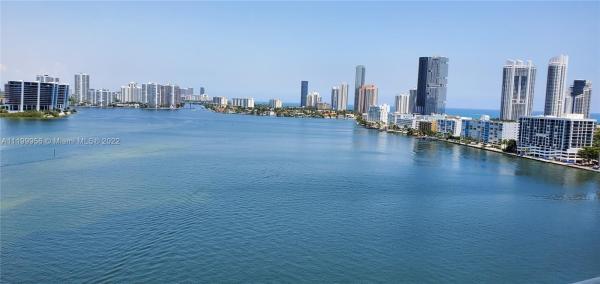 Winston Towers 500, 301 174th St #1816, Sunny Isles Beach, Florida 33160, image 2
