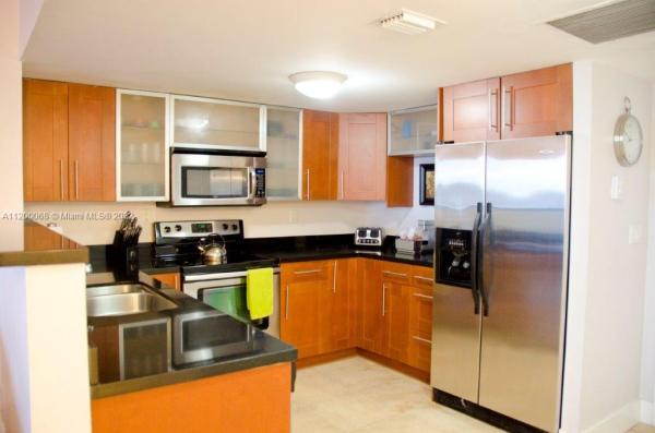 Roney Palace, 2301 Collins Ave #837, Miami Beach, Florida 33139, image 2