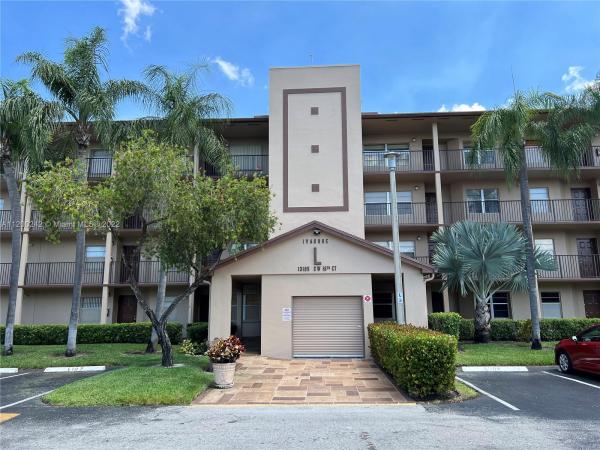 Ivanhoe At Century Village, 13105 SW 16th Ct #302L, Pembroke Pines, Florida 33027, image 1