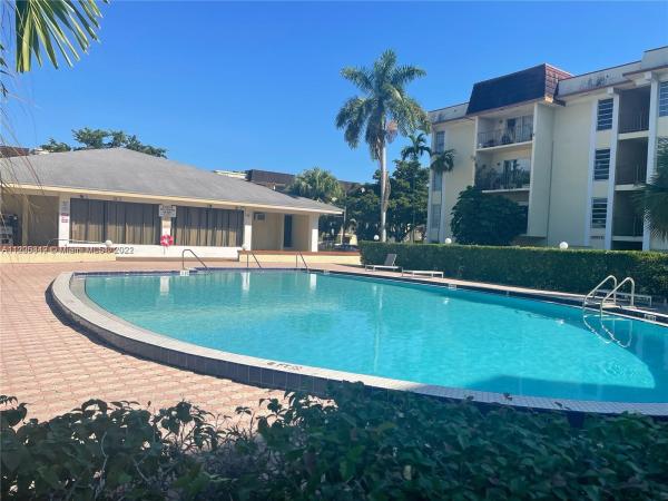 Capri Gardens, 11925 NE 2nd Ave #301B, North Miami, Florida 33161, image 1