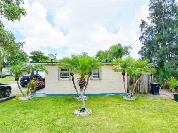 Randolphs, 21839 SW 118th Ct, Goulds, Florida 33170, image 1