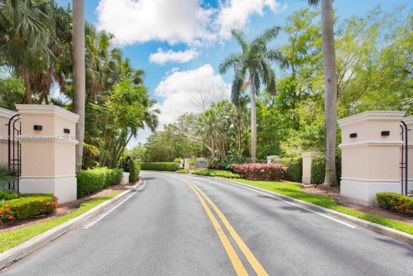 Venice At Deering Bay, 13647 Deering Bay Dr #121, Coral Gables, Florida 33158, image 1