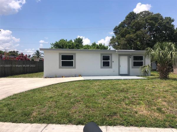 Boulevard Gardens, 525 NW 29th Ter, Fort Lauderdale, Florida 33311, image 1