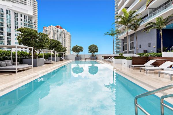 Brickell House, 1300 Brickell Bay Dr #903, Miami, Florida 33131, image 2