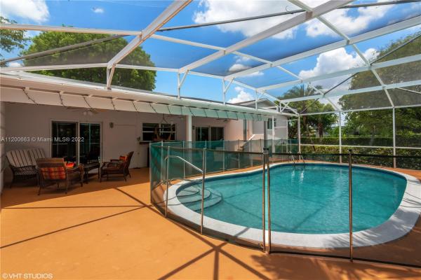 Kendale South, 10290 SW 103rd Ln, Kendall, Florida 33176, image 2