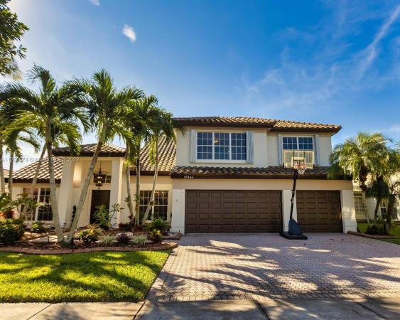 Chapel Trail Estates, 19346 NW 13th St, Pembroke Pines, Florida 33029, image 1