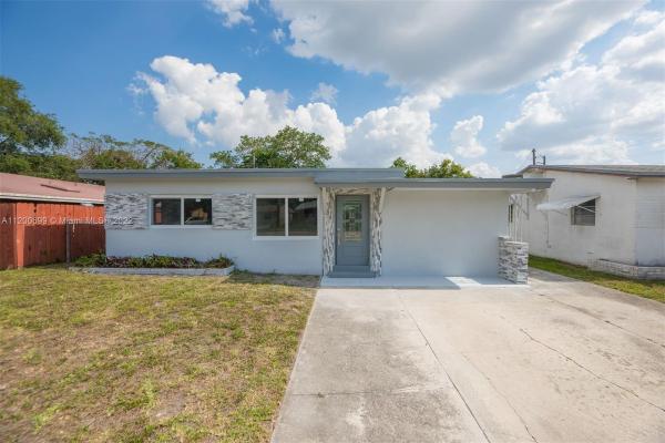 Beverly Park, 6336 Washington St, Hollywood, Florida 33023, image 2