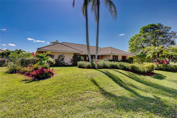Thurston Estates, 30 Thurston Dr, Palm Beach Gardens, Florida 33418, image 1