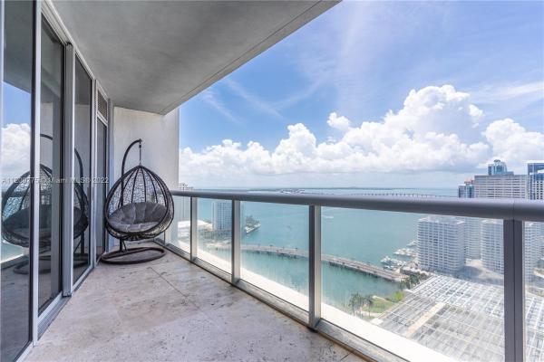 Icon Brickell Tower 2, 495 Brickell Ave #3009, Miami, Florida 33131, image 2
