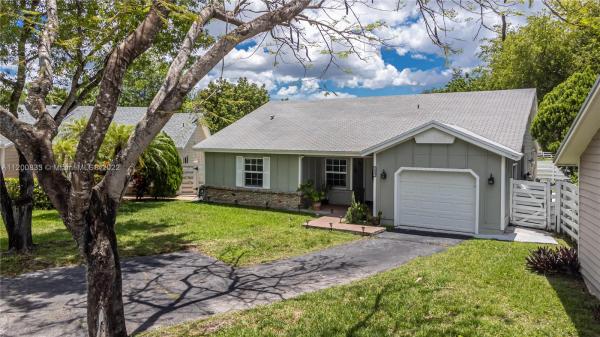 Rooster's Ridge, 14607 SW 142nd Pl, Country Walk, Florida 33186, image 1