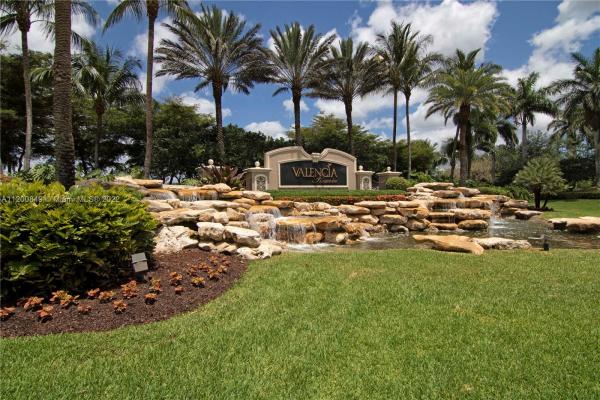 Valencia Reserve, 9579 Dovetree Isle Dr, Boynton Beach, Florida 33473, image 2