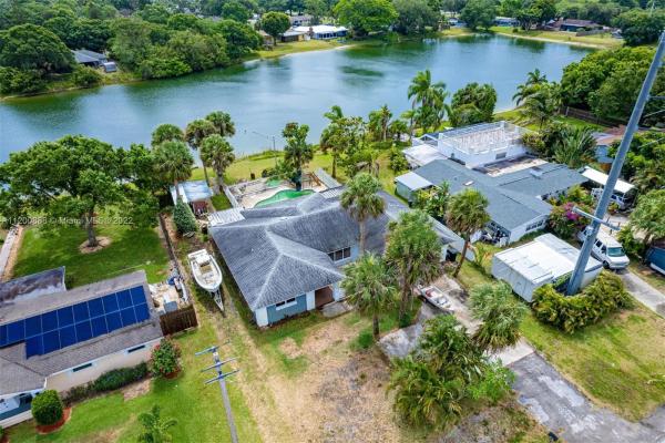 Lakewood Park, 6304 Emerson Ave, Fort Pierce, Florida 34951, image 2