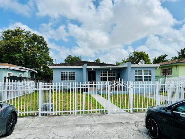 East Hialeah, 458 SE 3rd St, Hialeah, Florida 33010, image 1