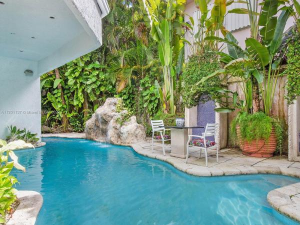 Rockerman Heights, 3200 Morris Ln, Miami, Florida 33133, image 2