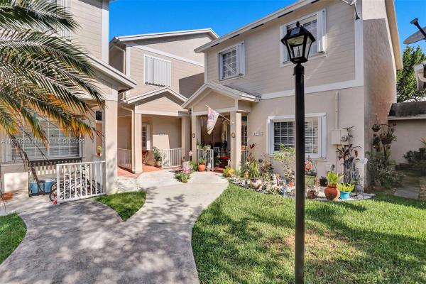 Villas Of Deerwood, 12257 SW 148th Ter, Three Lakes, Florida 33186, image 1