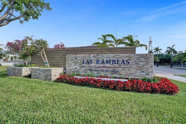 Las Ramblas At Via Ventura, 400 NE 208th Ter, Ives Estates, Florida 33179, image 2