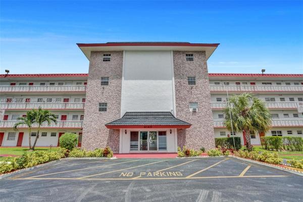 Ruby, 4140 NW 44th Ave #402, Lauderdale Lakes, Florida 33319, image 1