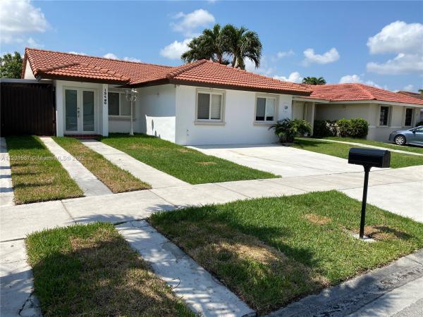 Coqui, 13466 SW 28th St, Tamiami, Florida 33175, image 1