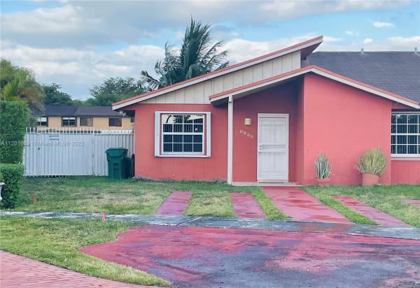 Sunset East Villas, 6885 SW 130th Ave #2, Kendale Lakes, Florida 33183, image 1