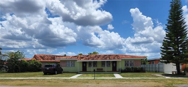 Flagami, 401-405 Central Blvd, Fountainebleau, Florida 33144, image 1