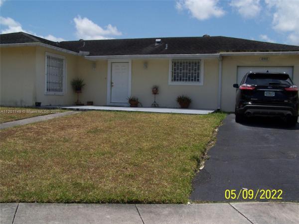 Pine Lake, Palmetto Estates, Florida 33157, image 1