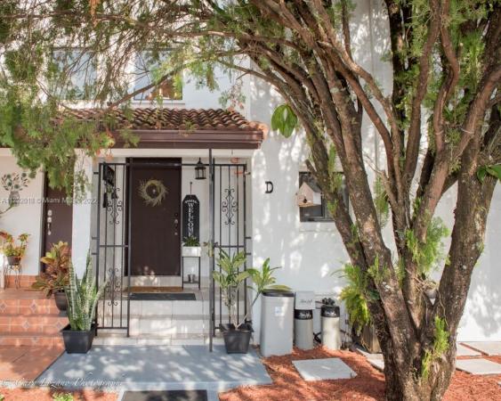 Villa Venezia, 1361 SW 124th Ct #D-6, Tamiami, Florida 33184, image 1