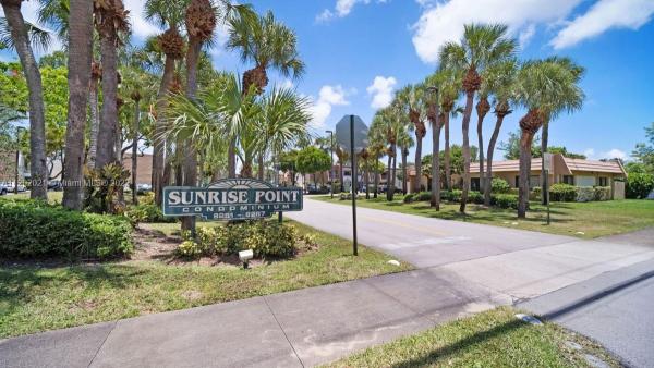 Sunrise Point, 8277 SW 128th St #106, Pinecrest, Florida 33156, image 1