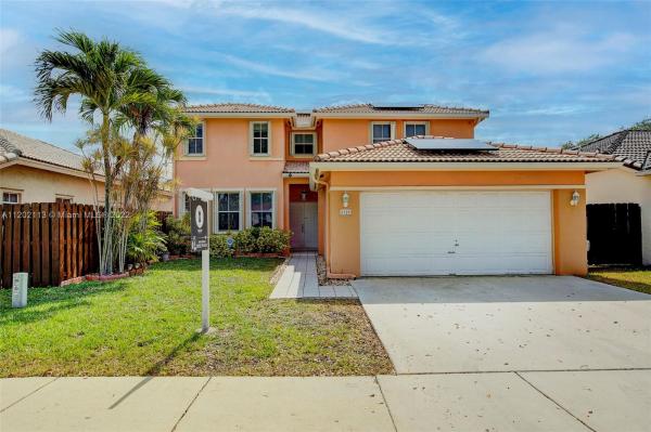 8329 SW 162nd Ct, Unincorporated Dade County, Florida 33193, image 2