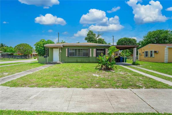 Miami Modern Manors, 550 NW 185th St, Miami Gardens, Florida 33169, image 1